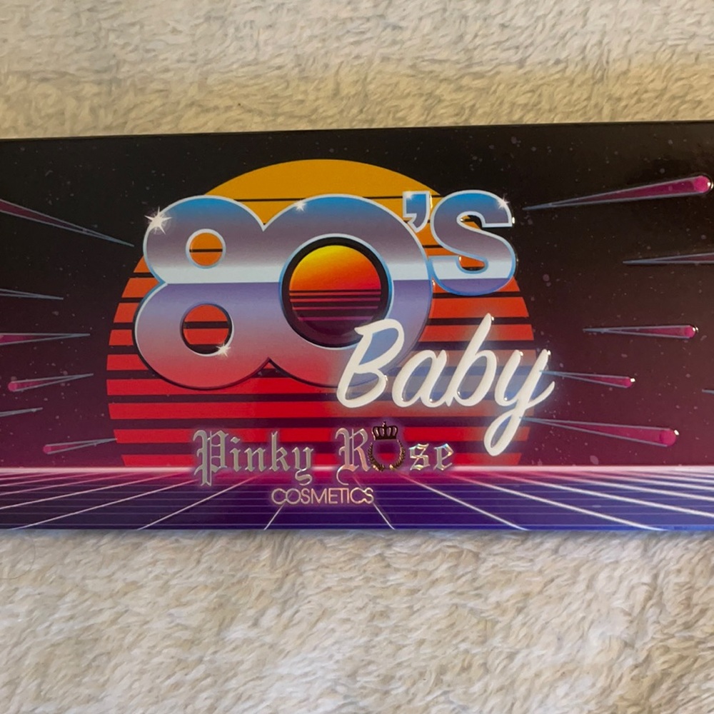 Pinky Rose eyeshadow palette 80’s Baby